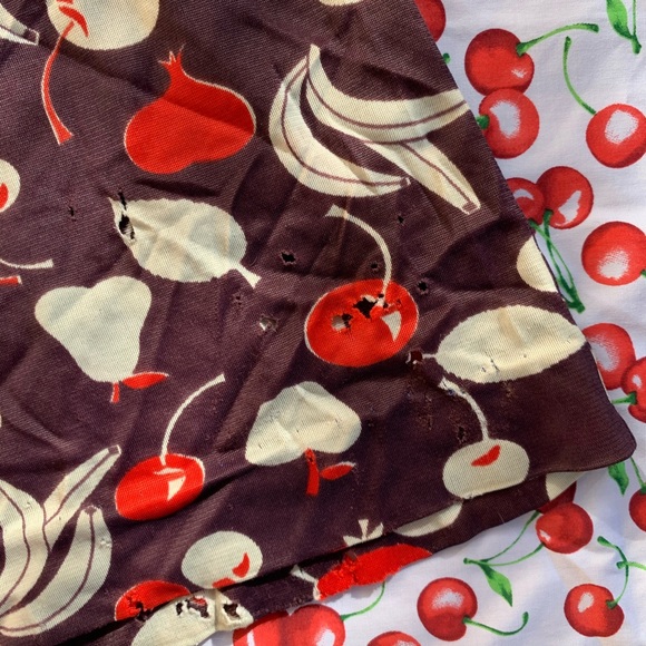 Thrashed 70s Cherry Banana Pear Button Down - Picture 15 of 15
